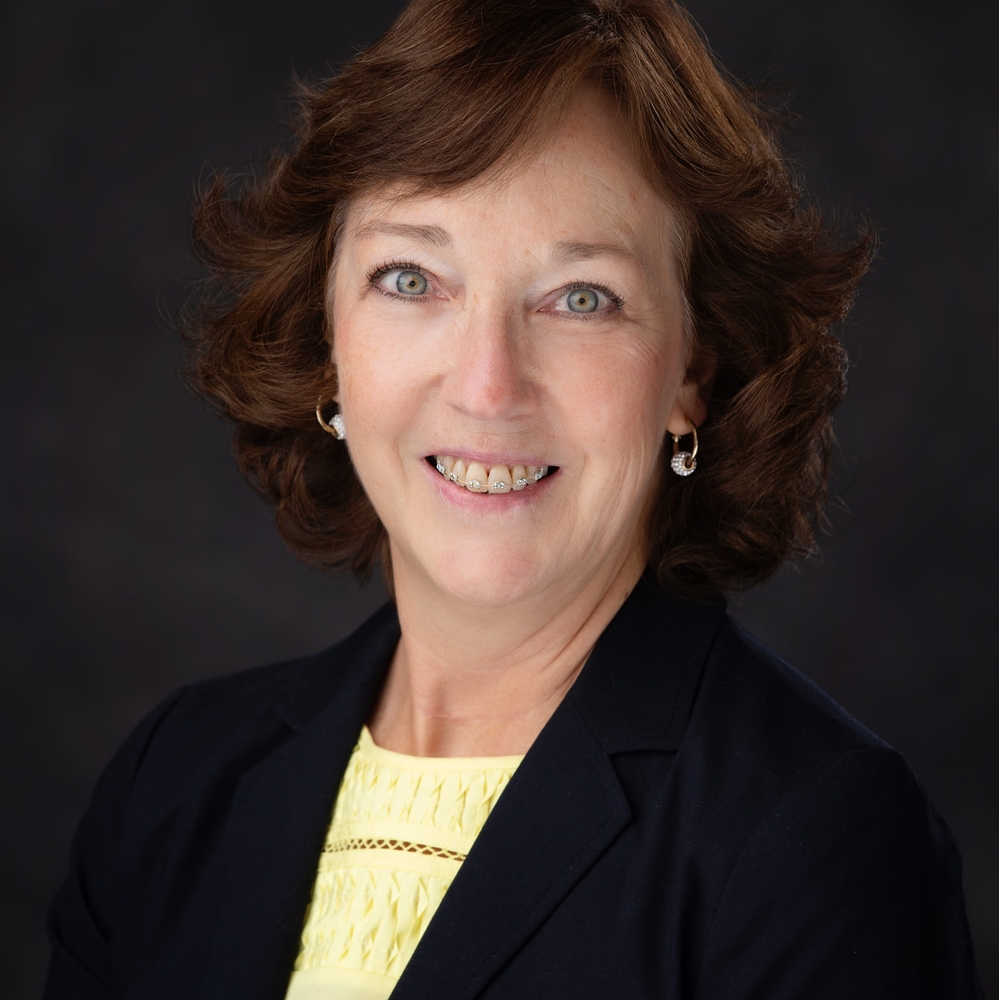 Meet your Posher, Paula